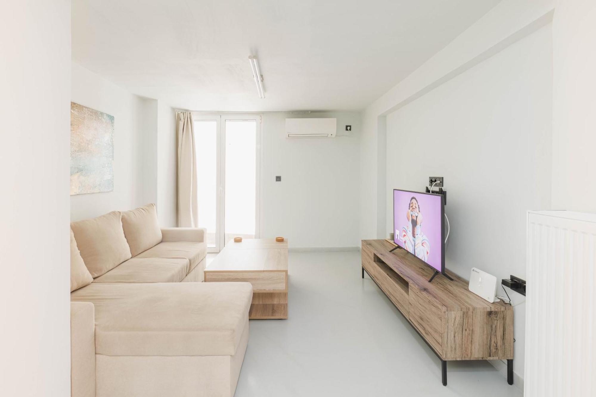 Appartamento Beautiful Underground Nest With Prv Terrace Atene Esterno foto