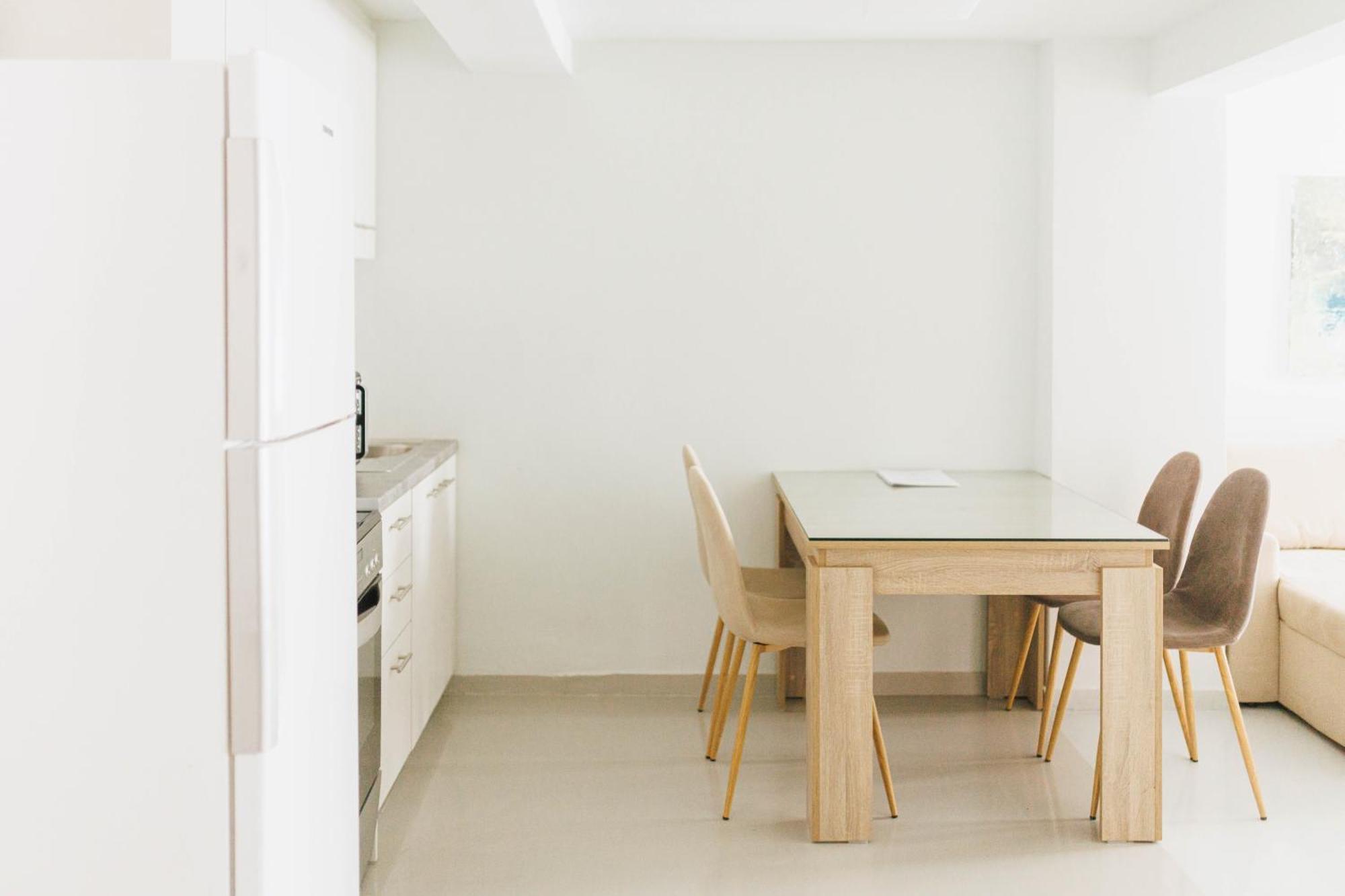 Appartamento Beautiful Underground Nest With Prv Terrace Atene Esterno foto